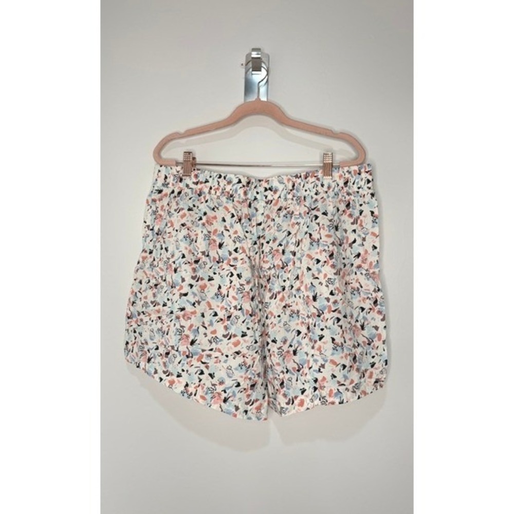 Torrid Abstract Floral Print Pull On Shorts‎ Multi Color Size 1 Plus Size 1X